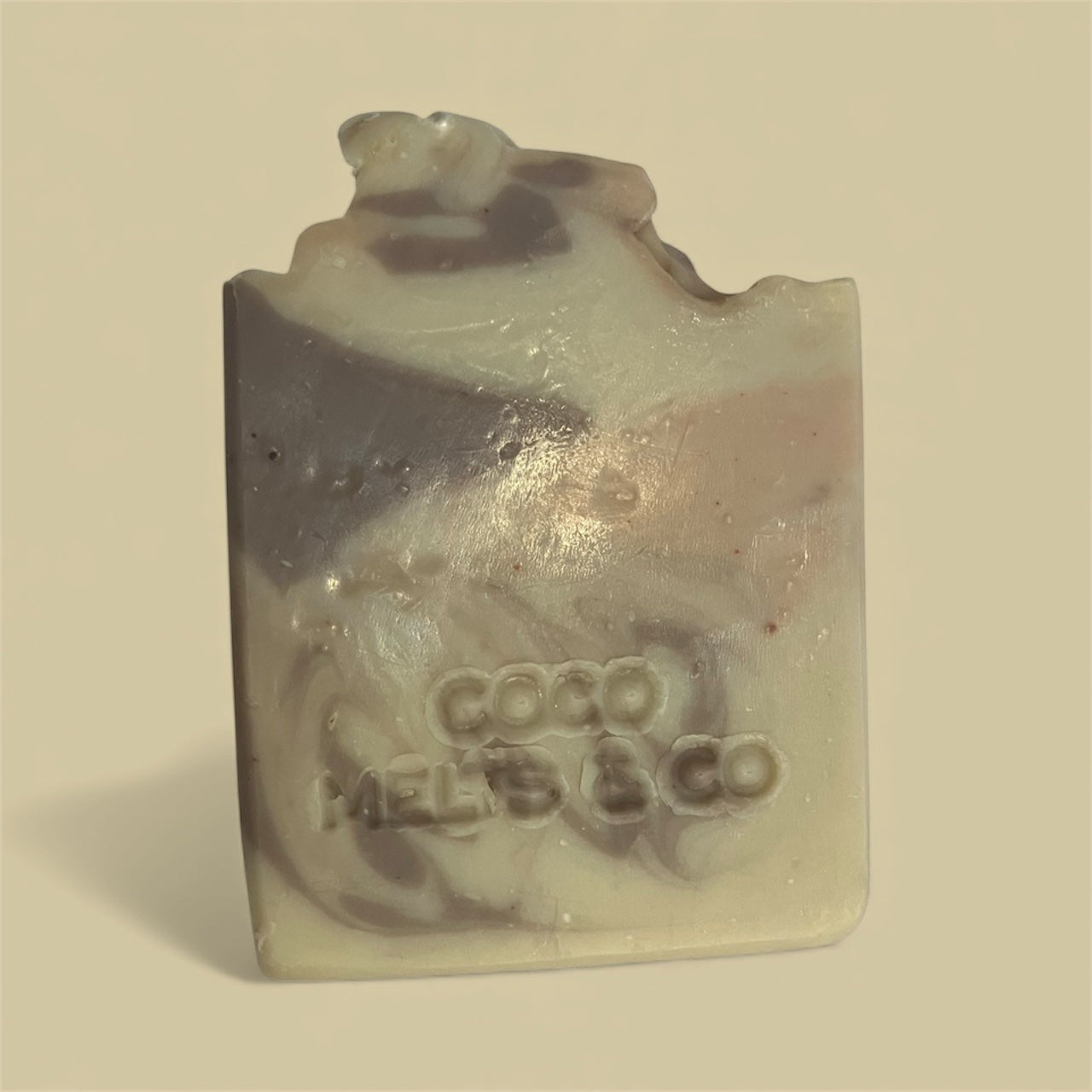 Allergy-friendly natural soap bar with Brazilian purple clay, French pink clay, shea butter and mango butter, no coconut oil